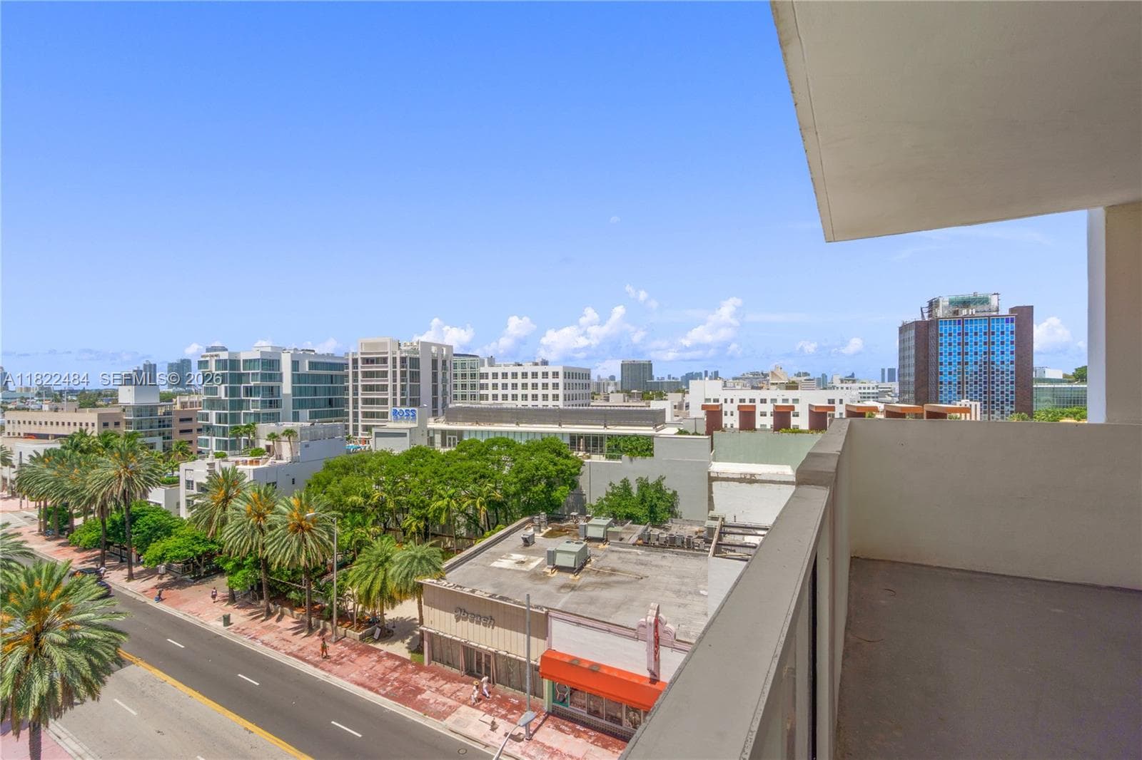 100 Lincoln Rd # 811, Miami Beach FL 33139 — 17