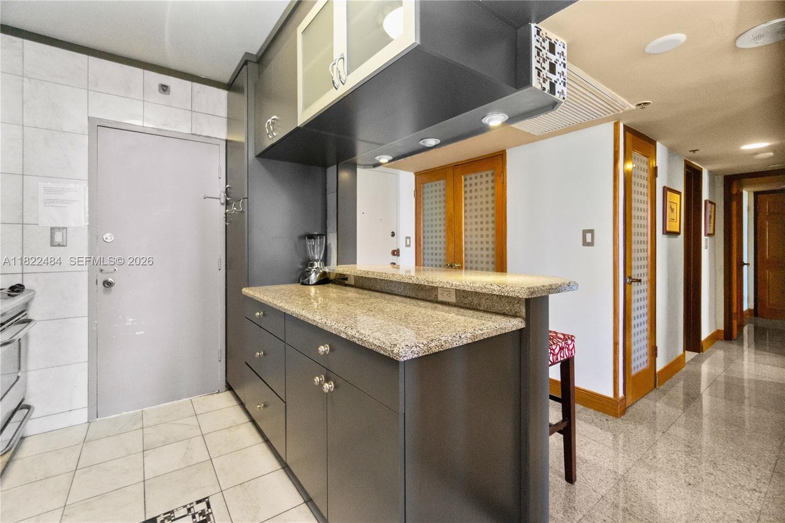 100 Lincoln Rd # 811, Miami Beach FL 33139 — 7