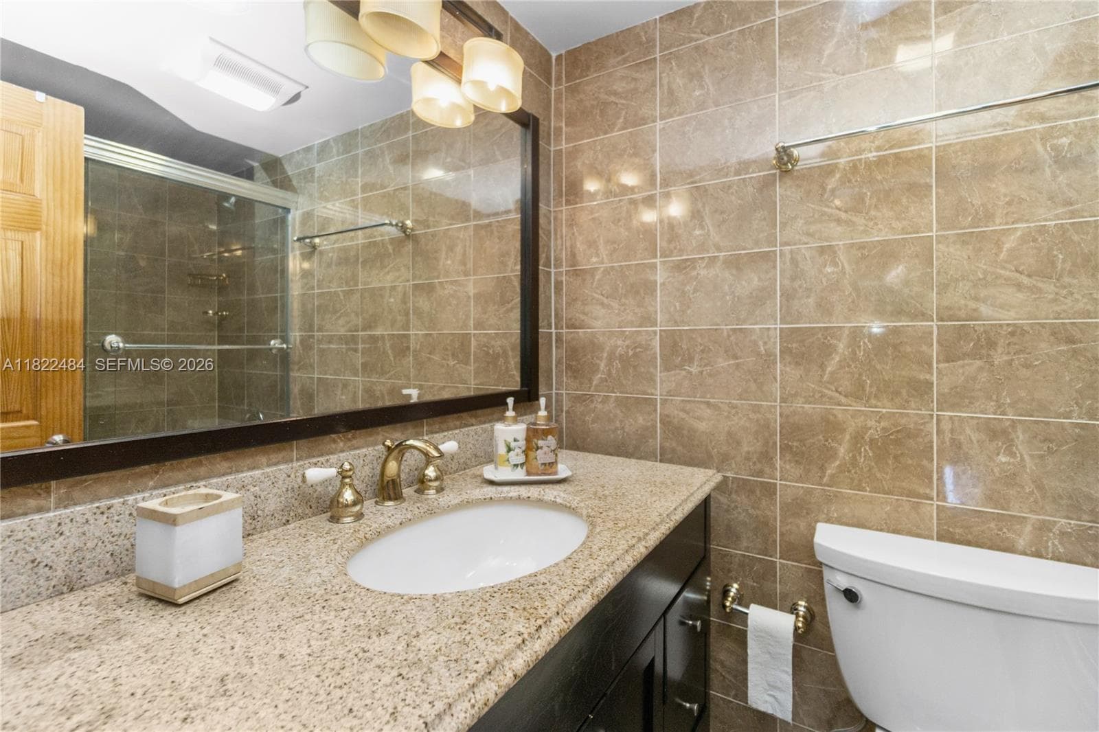 100 Lincoln Rd # 811, Miami Beach FL 33139 — 10