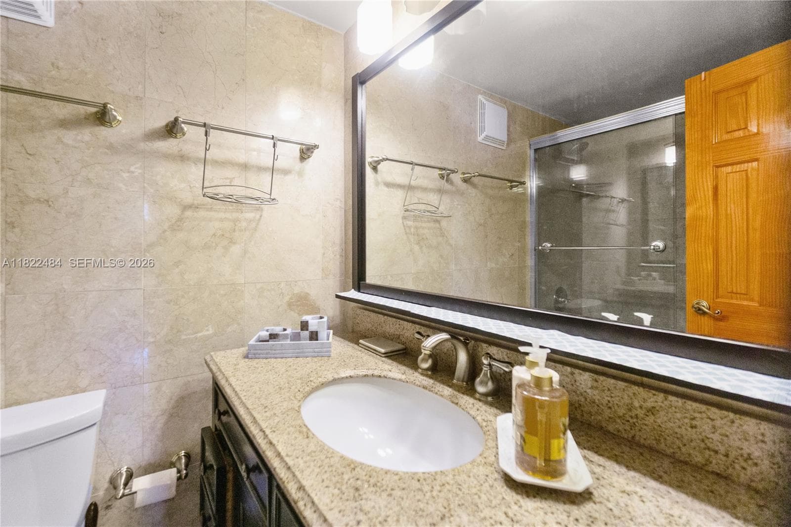 100 Lincoln Rd # 811, Miami Beach FL 33139 — 14