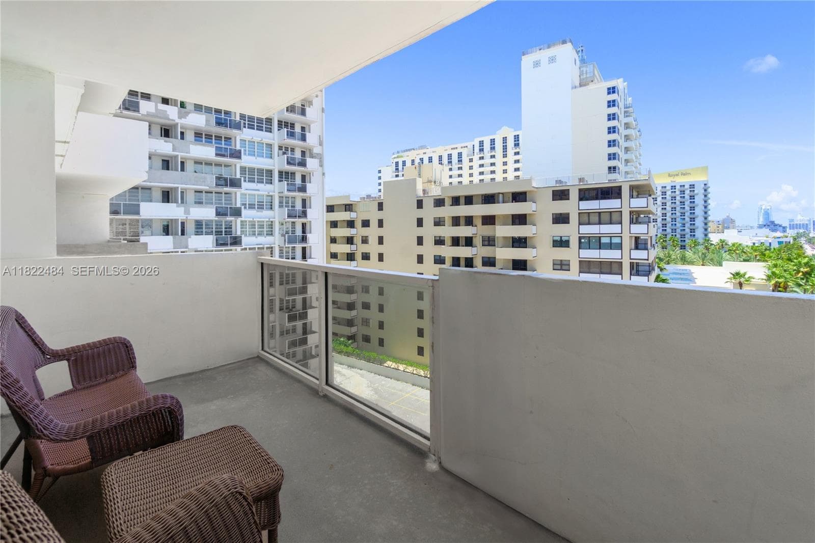 100 Lincoln Rd # 811, Miami Beach FL 33139 — 18