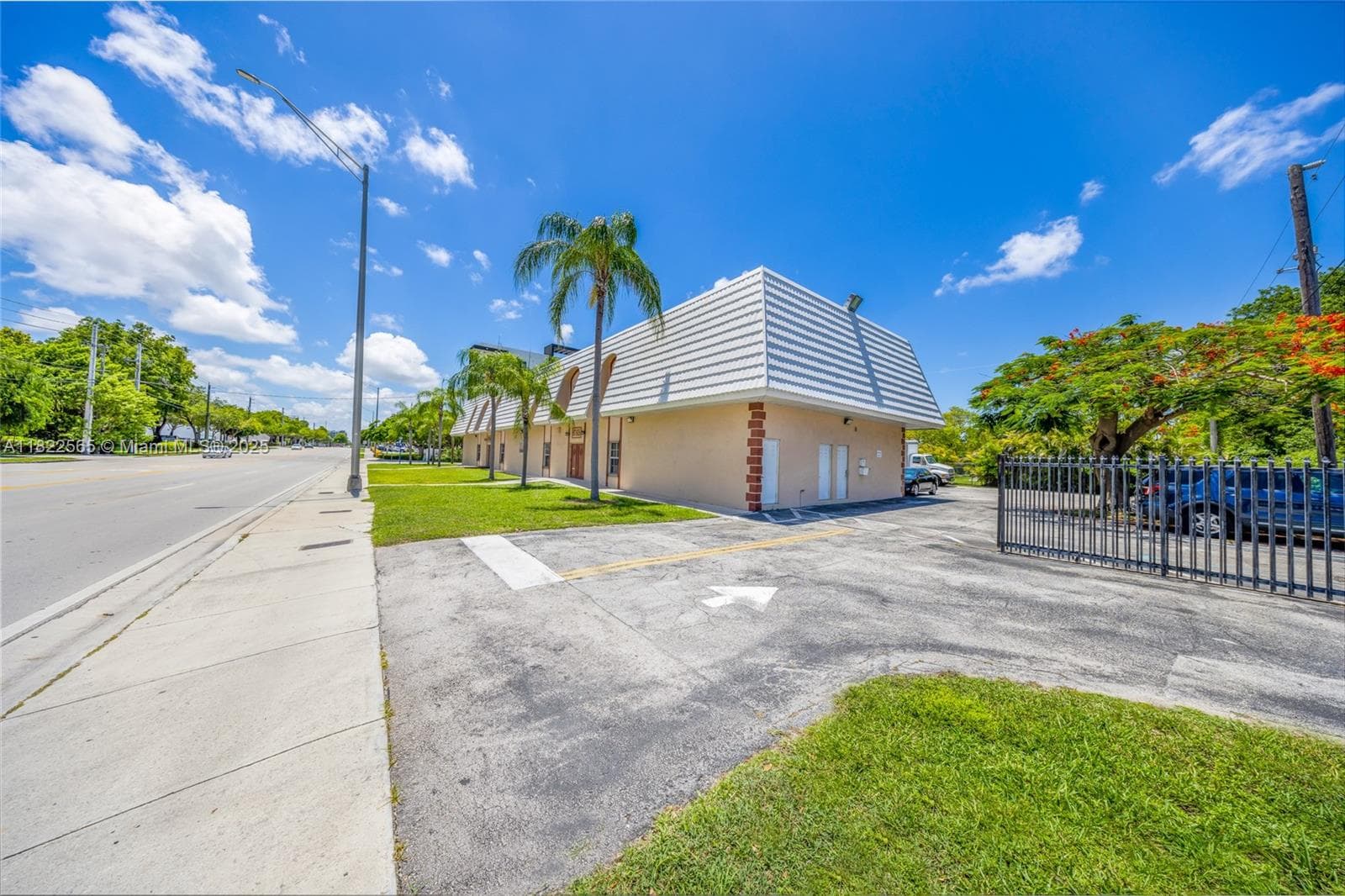 9765 SW 184th St, Palmetto Bay FL 33157 — 27