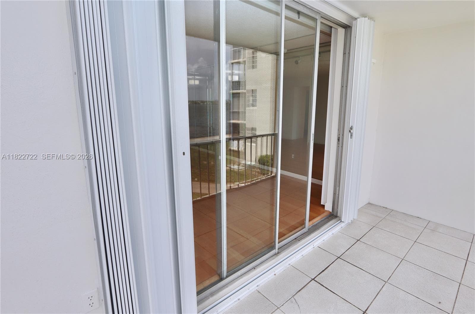 2920 Point East Dr # N208, Aventura FL 33160 — 16