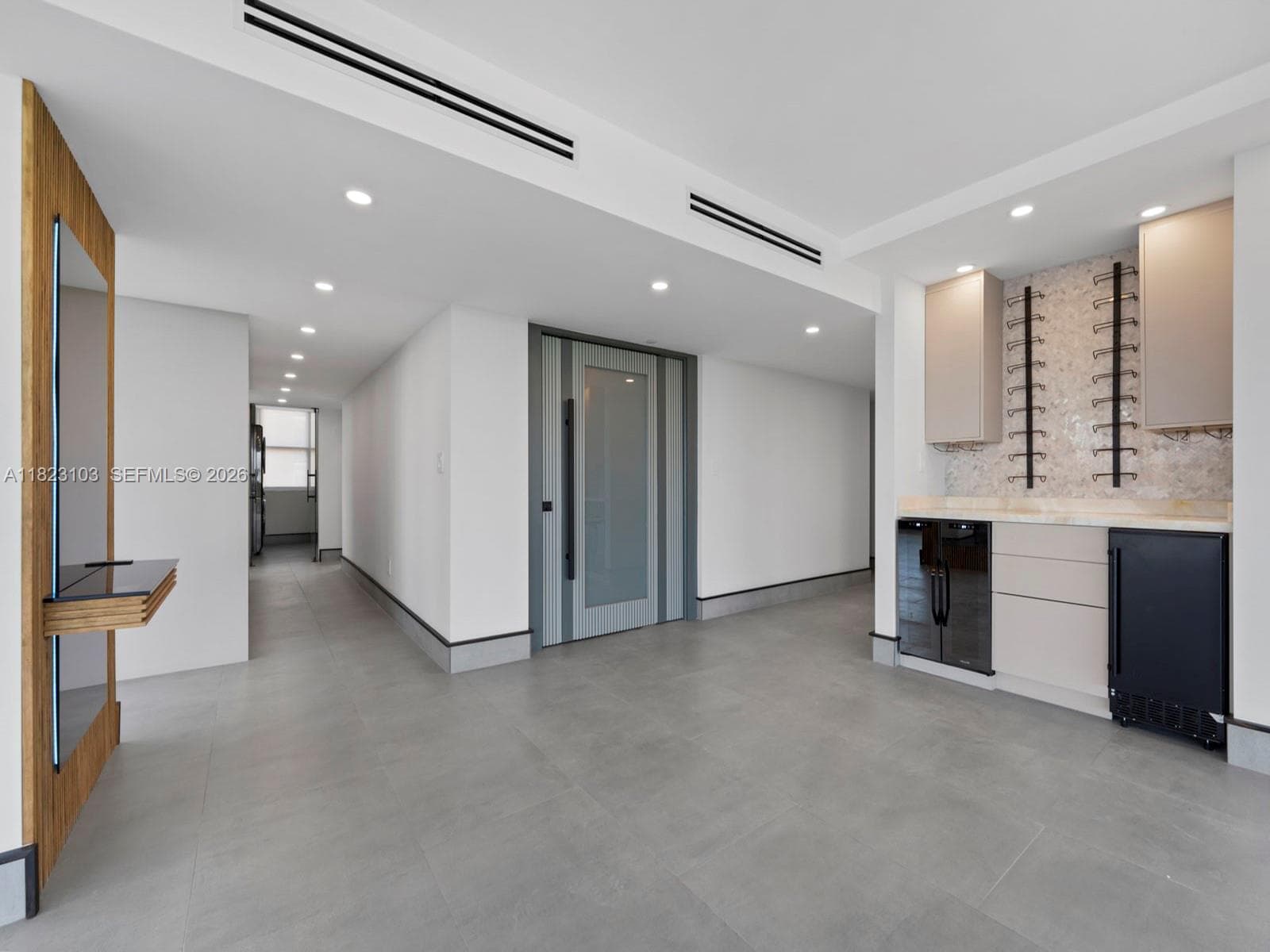 700 Coral Way # 5, Coral Gables FL 33134 — 17