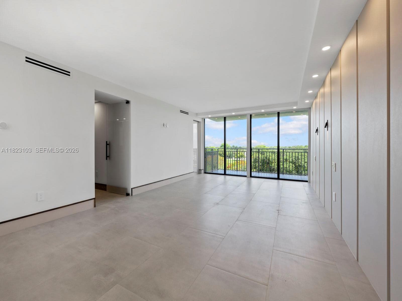 700 Coral Way # 5, Coral Gables FL 33134 — 32