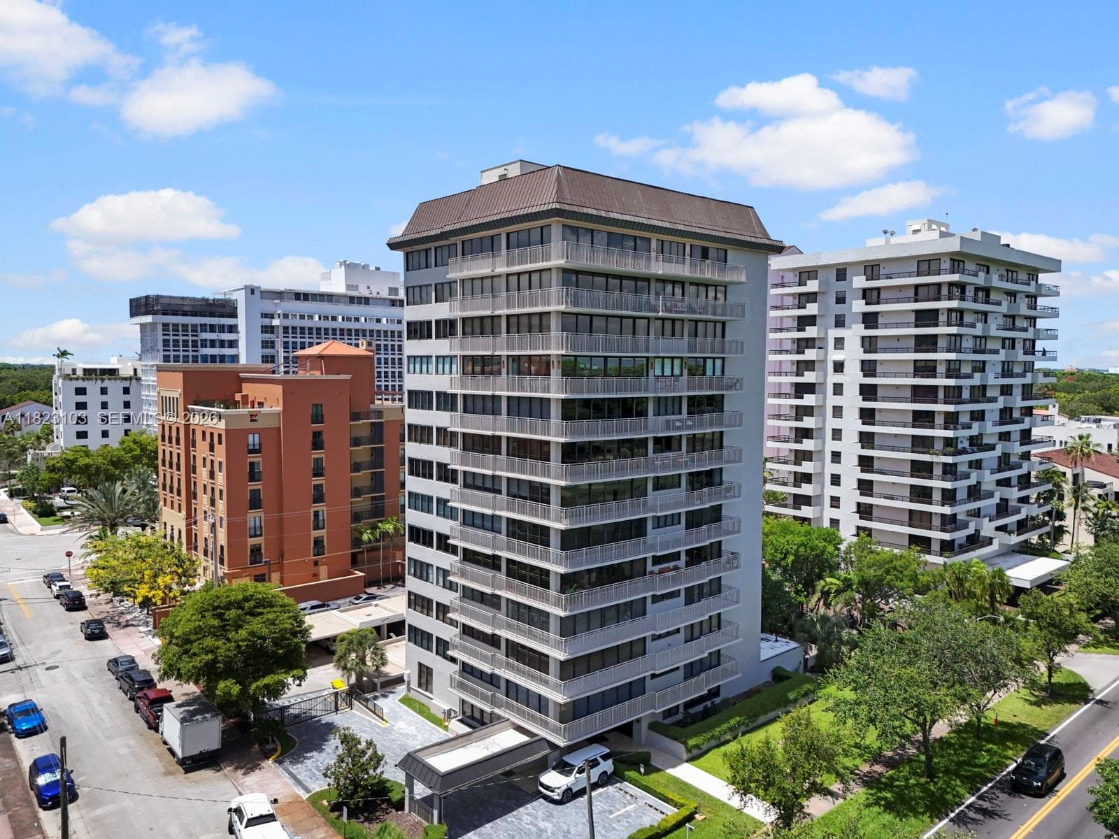 700 Coral Way # 5, Coral Gables FL 33134 — 5