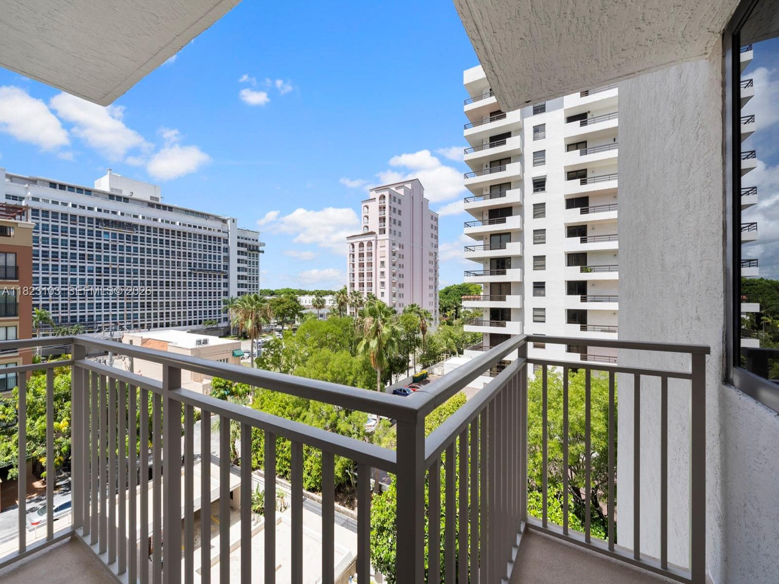 700 Coral Way # 5, Coral Gables FL 33134 — 41