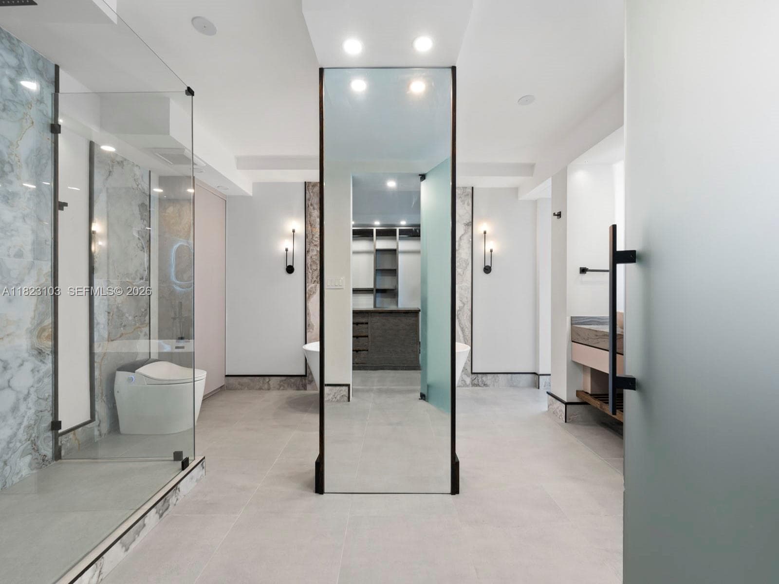 700 Coral Way # 5, Coral Gables FL 33134 — 37