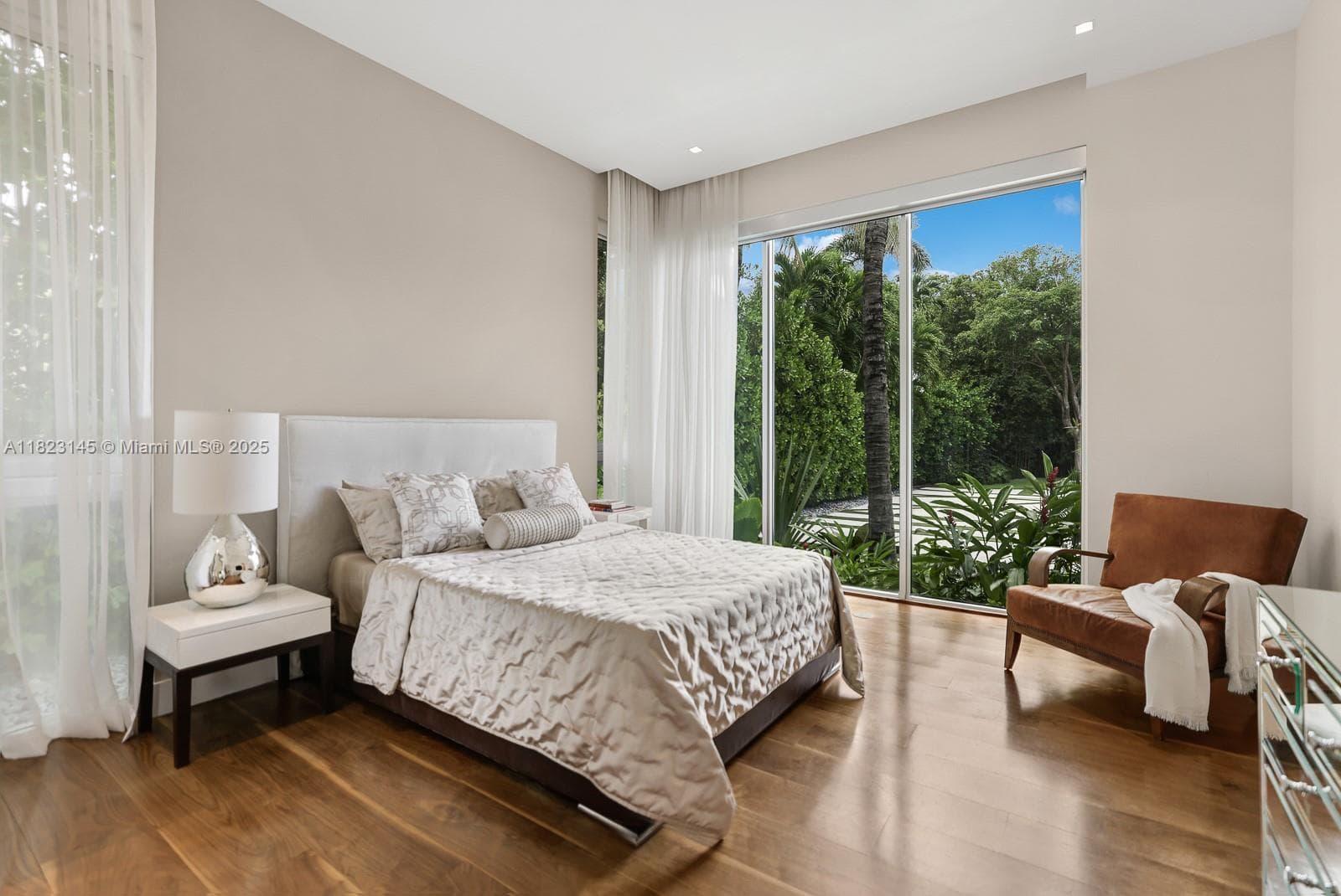 30 Palm Ave, Miami Beach FL 33139 — 42