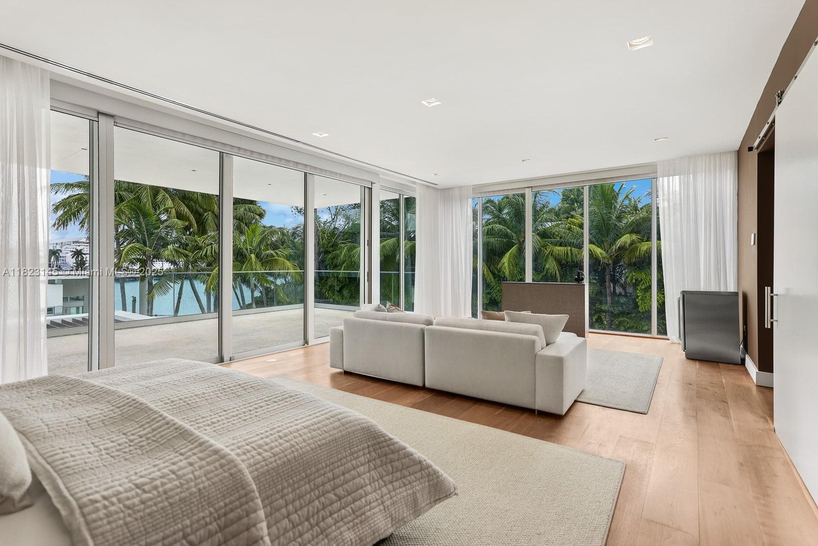 30 Palm Ave, Miami Beach FL 33139 — 47