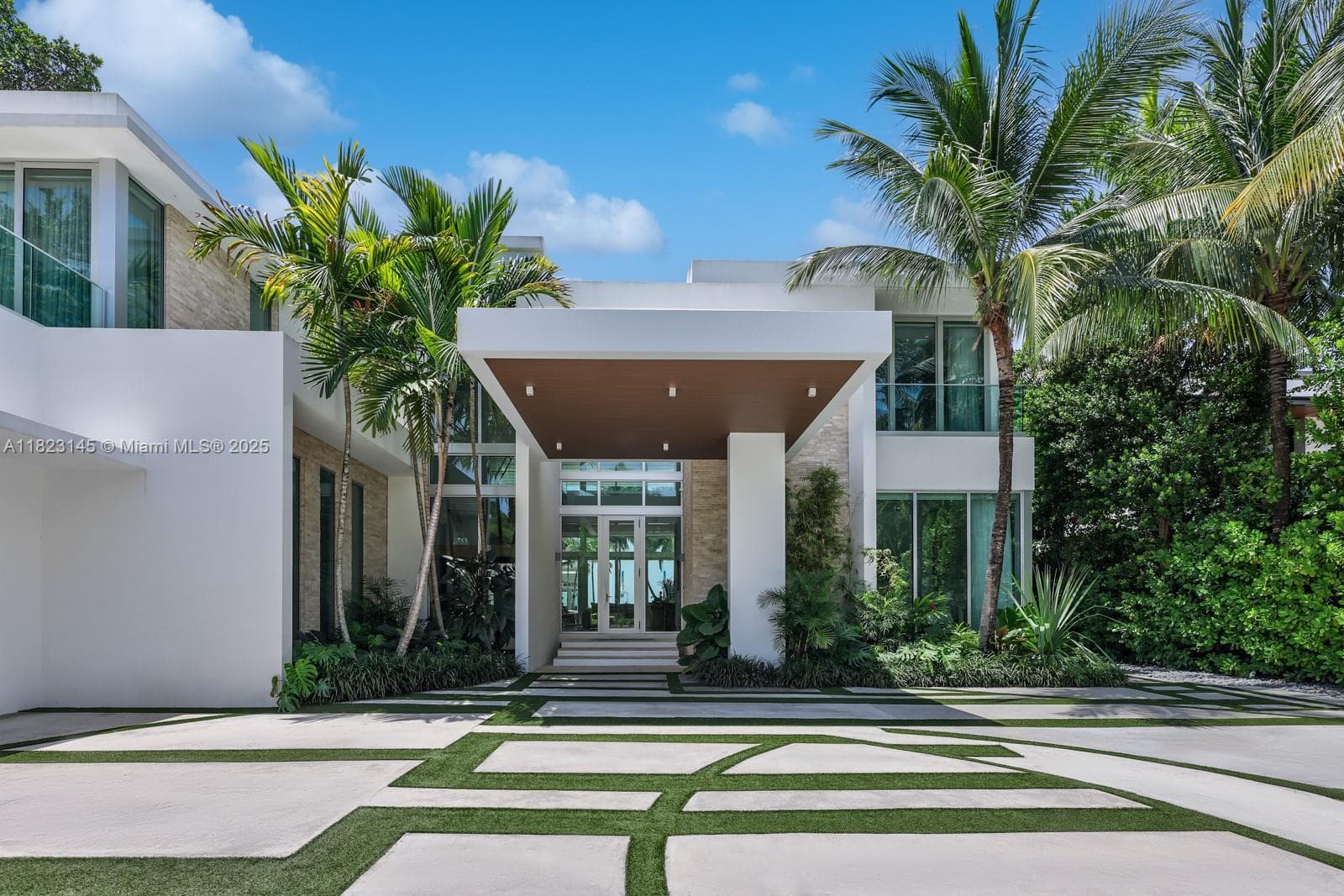 30 Palm Ave, Miami Beach FL 33139 — 22