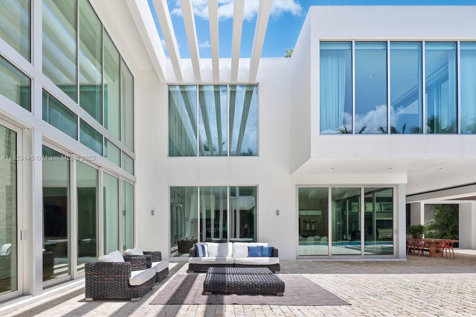 30 Palm Ave, Miami Beach FL 33139 — 59