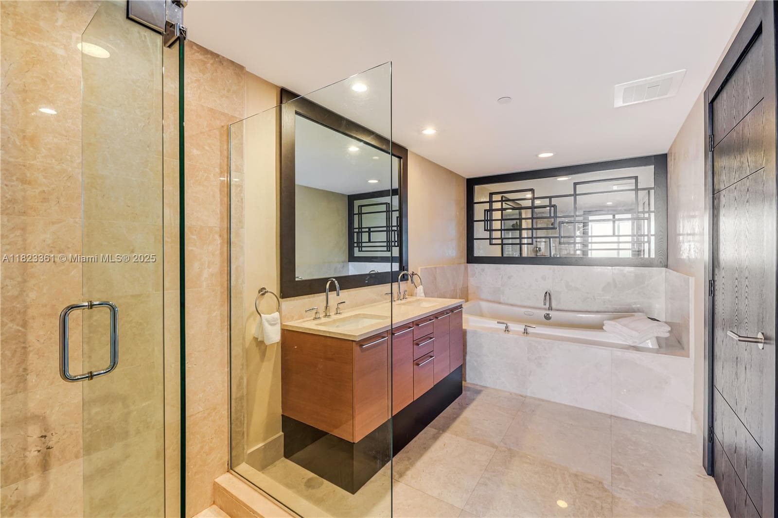 17001 Collins Ave # 2508, Sunny Isles Beach FL 33160 — 17