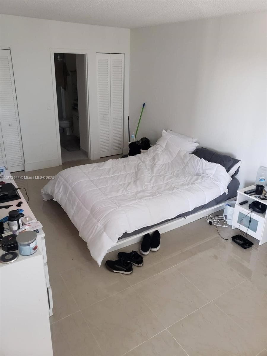 13499 Biscayne Blvd # 1005, North Miami FL 33181 — 9