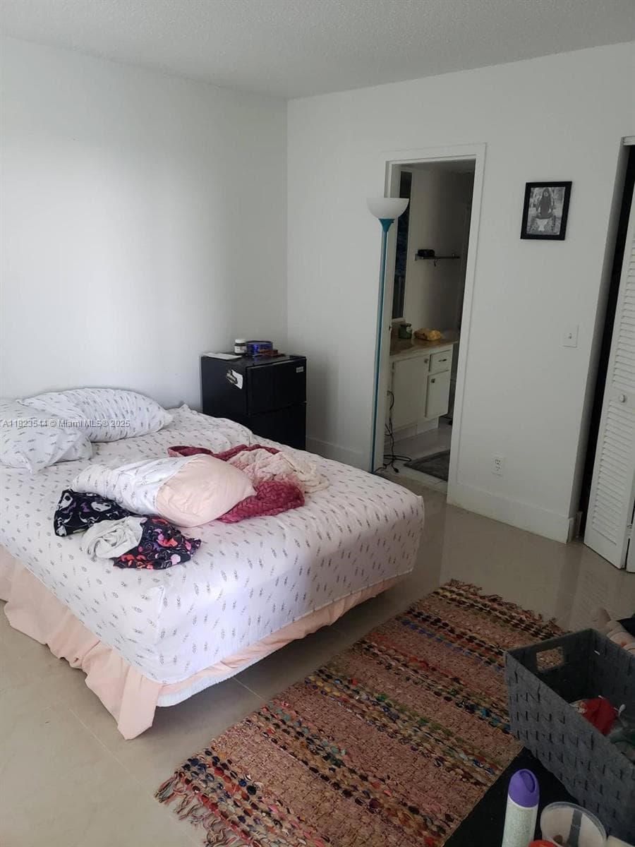 13499 Biscayne Blvd # 1005, North Miami FL 33181 — 10