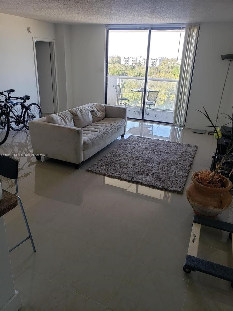 13499 Biscayne Blvd # 1005, North Miami FL 33181 — 4