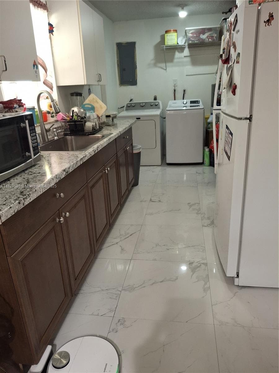 15724 SW 304th Ter, Homestead FL 33033 — 7