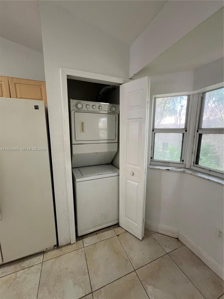 1250 SE 28th Ct # 203, Homestead FL 33035 — 6