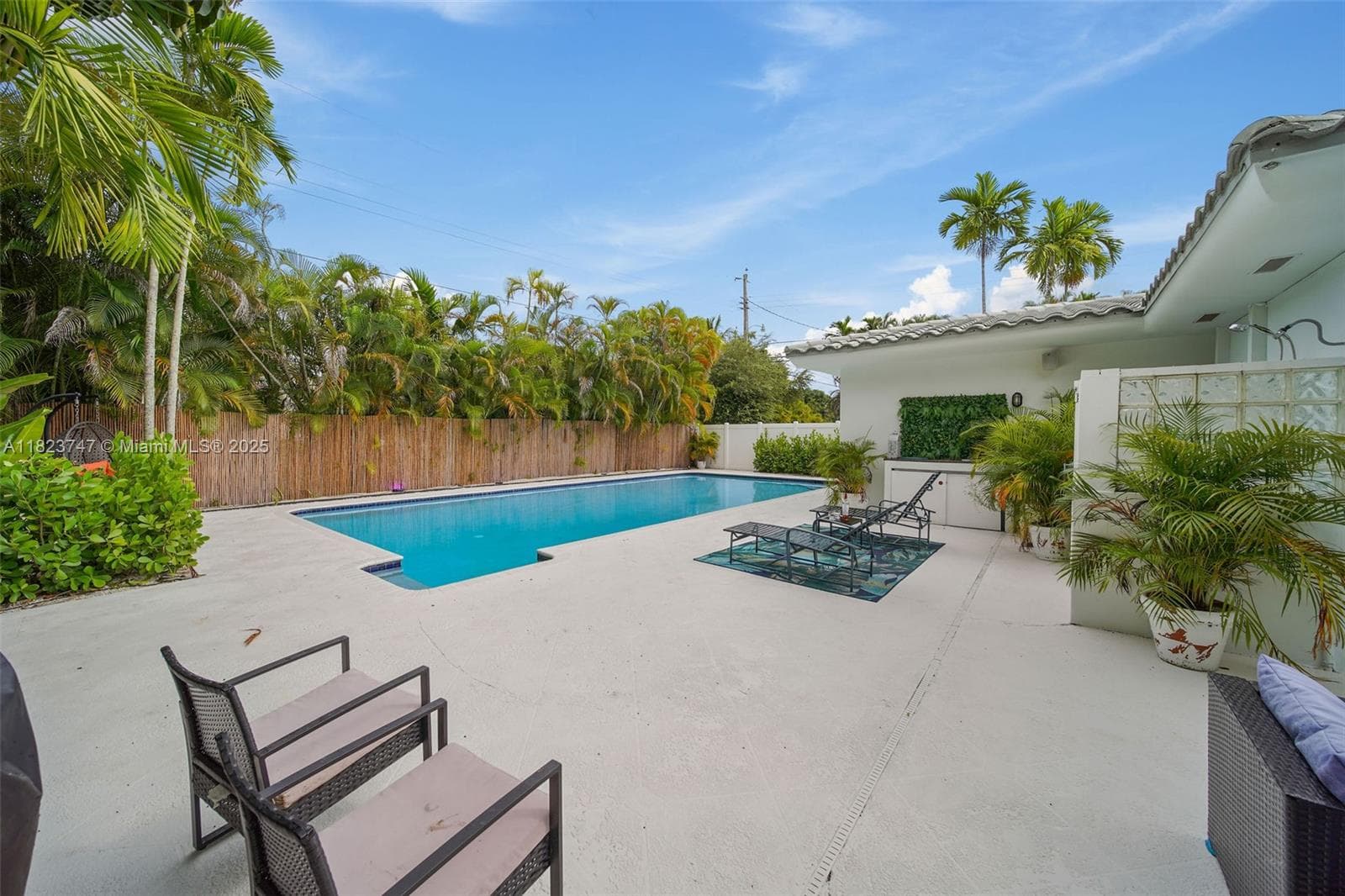11530 NE 7th Ave, Biscayne Park FL 33161 — 69
