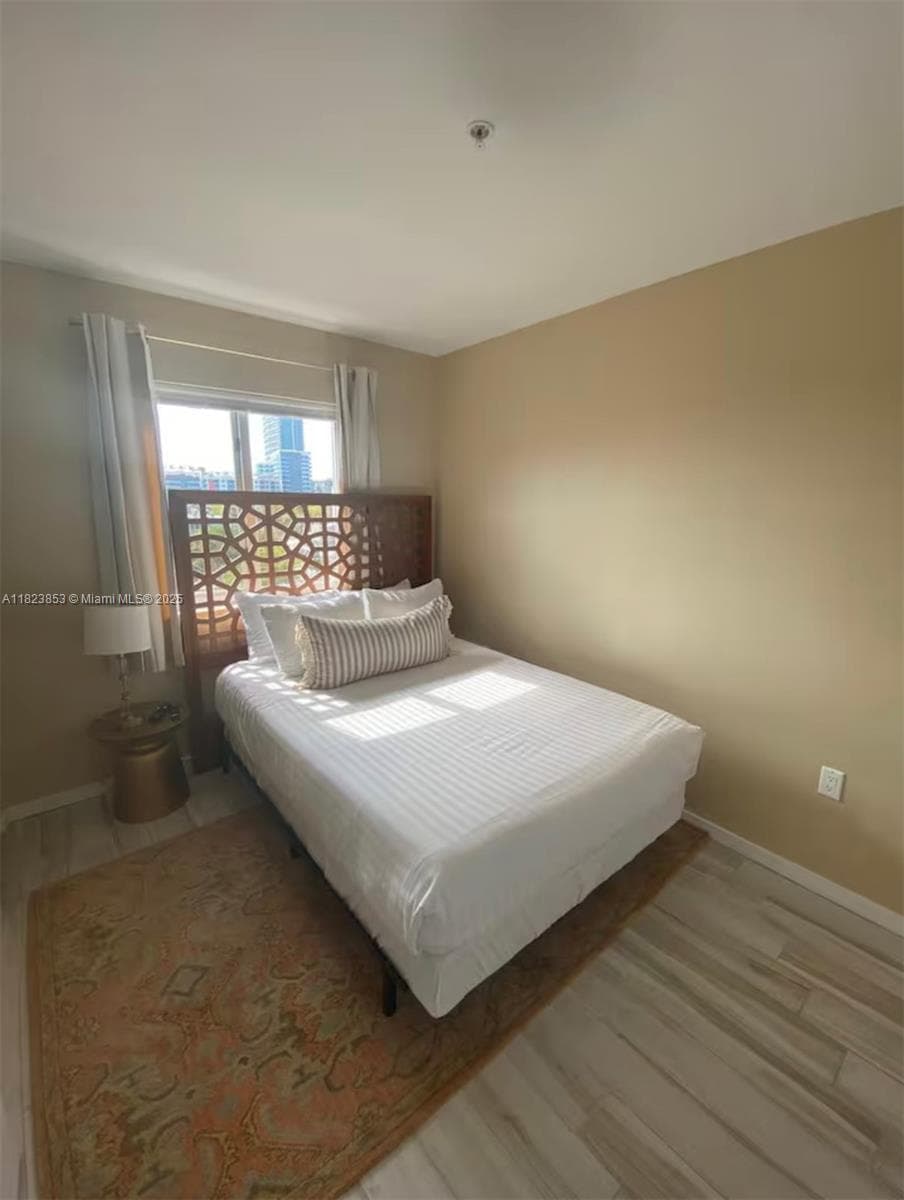 481 NE 29th St # 706, Miami FL 33137 — 17