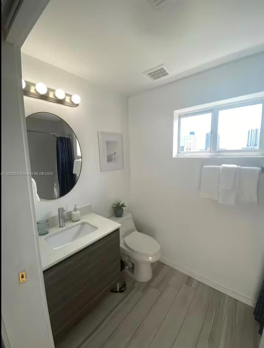 481 NE 29th St # 706, Miami FL 33137 — 26