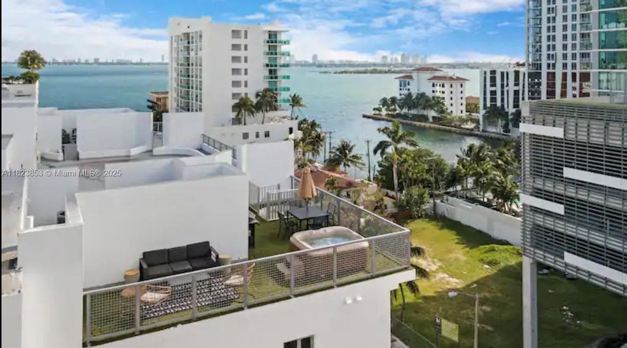 481 NE 29th St # 706, Miami FL 33137 — 5