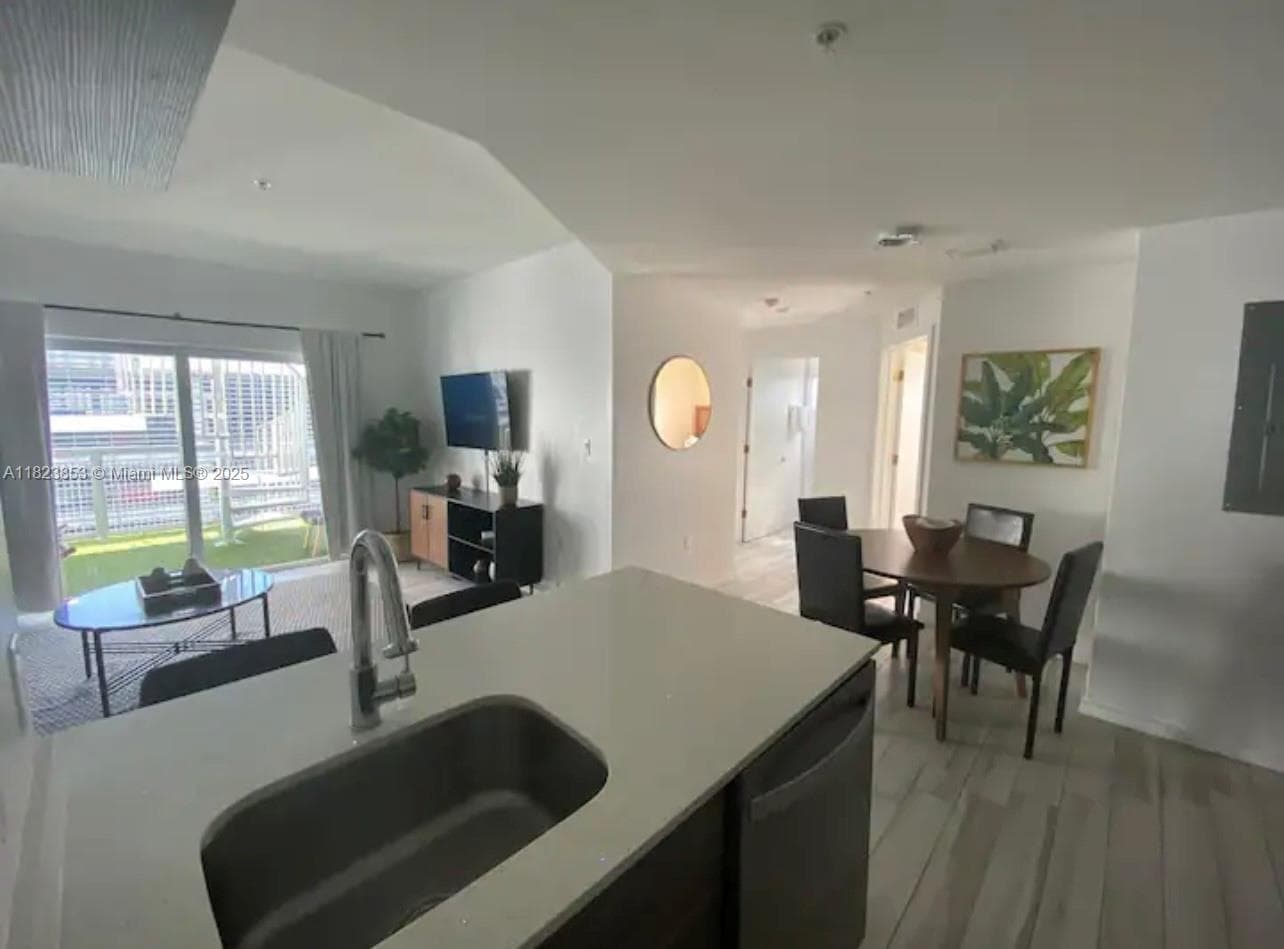 481 NE 29th St # 706, Miami FL 33137 — 15
