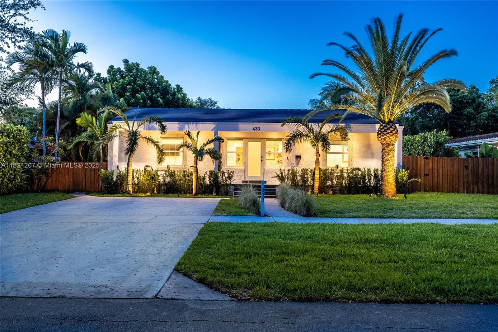 433 NE 91st St, Miami Shores FL 33138 — 25