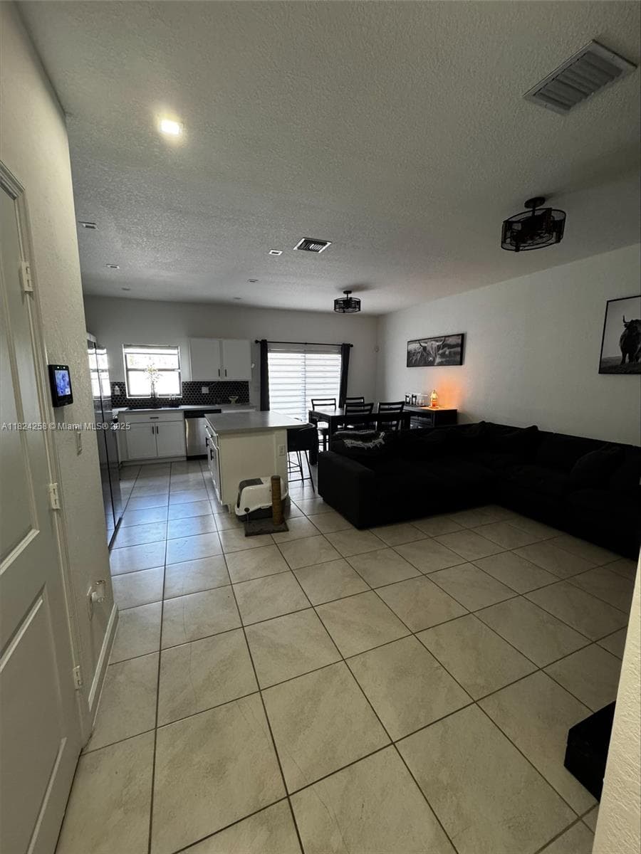 1136 SW 6th Ave, Florida City FL 33034 — 3