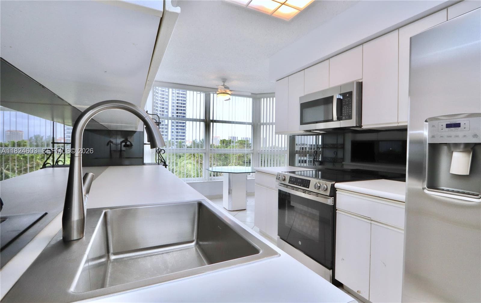 3530 Mystic Pointe Dr # 506, Aventura FL 33180 — 2