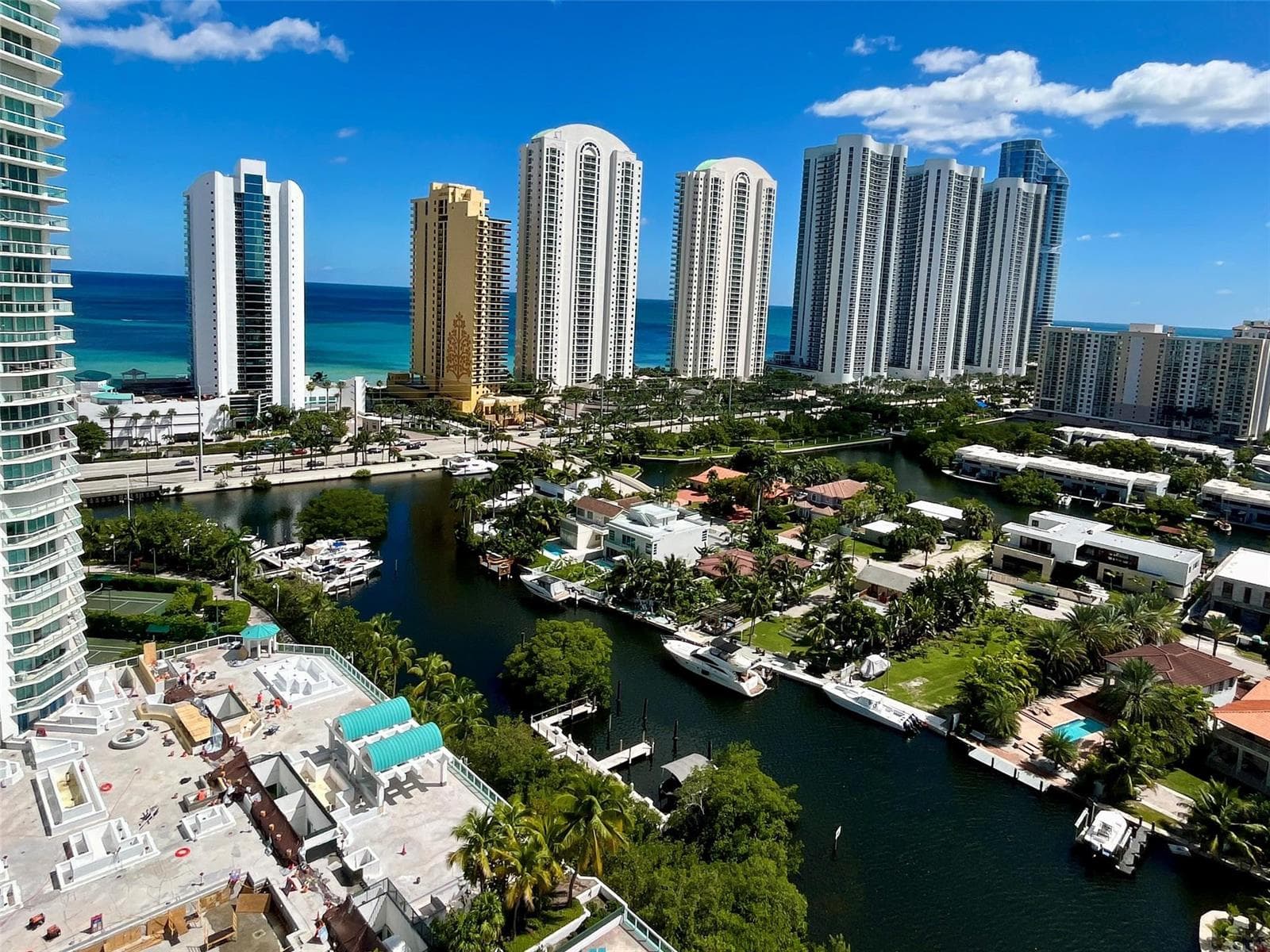 16500 Collins Avenue # 2052, Sunny Isles Beach FL 33160 — 32