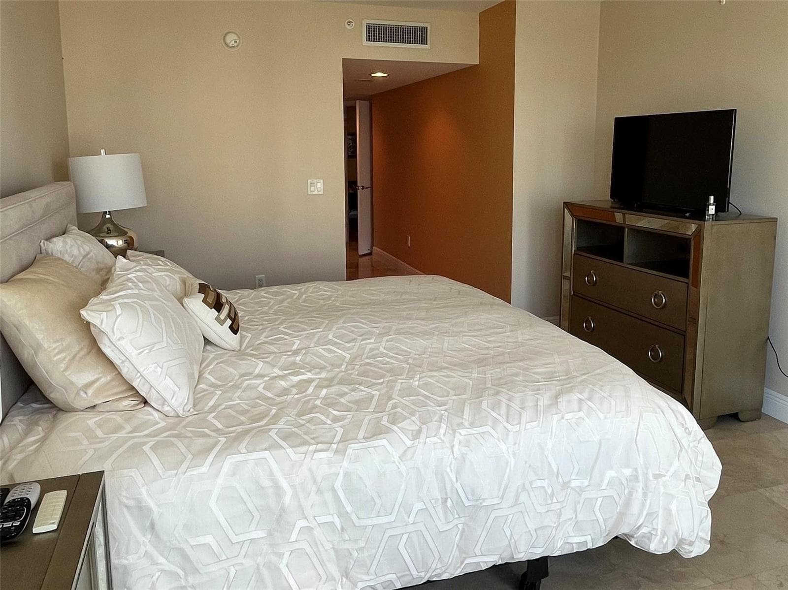 16500 Collins Avenue # 2052, Sunny Isles Beach FL 33160 — 19