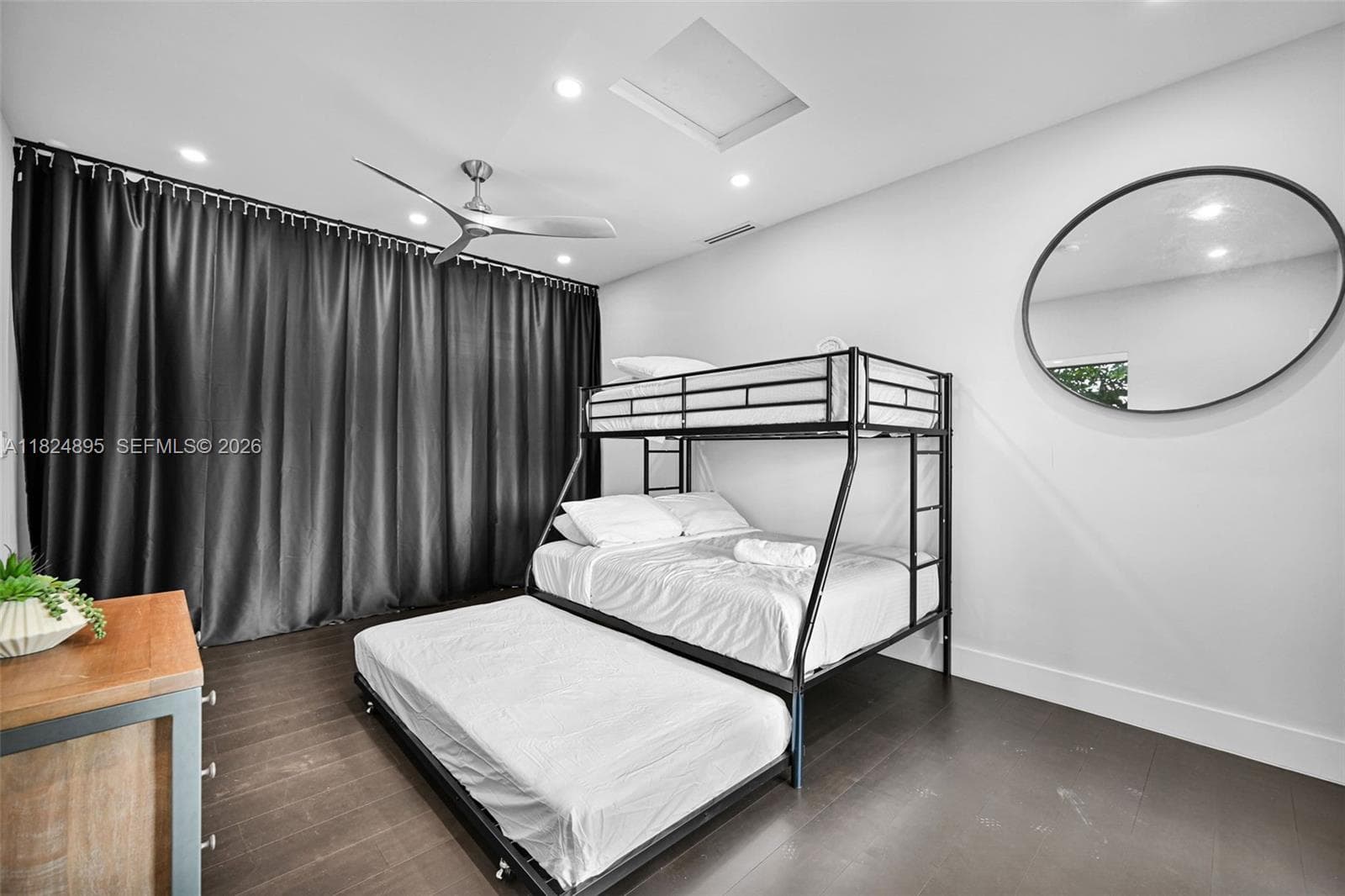 150 NE 50 # A, Miami FL 33137 — 28