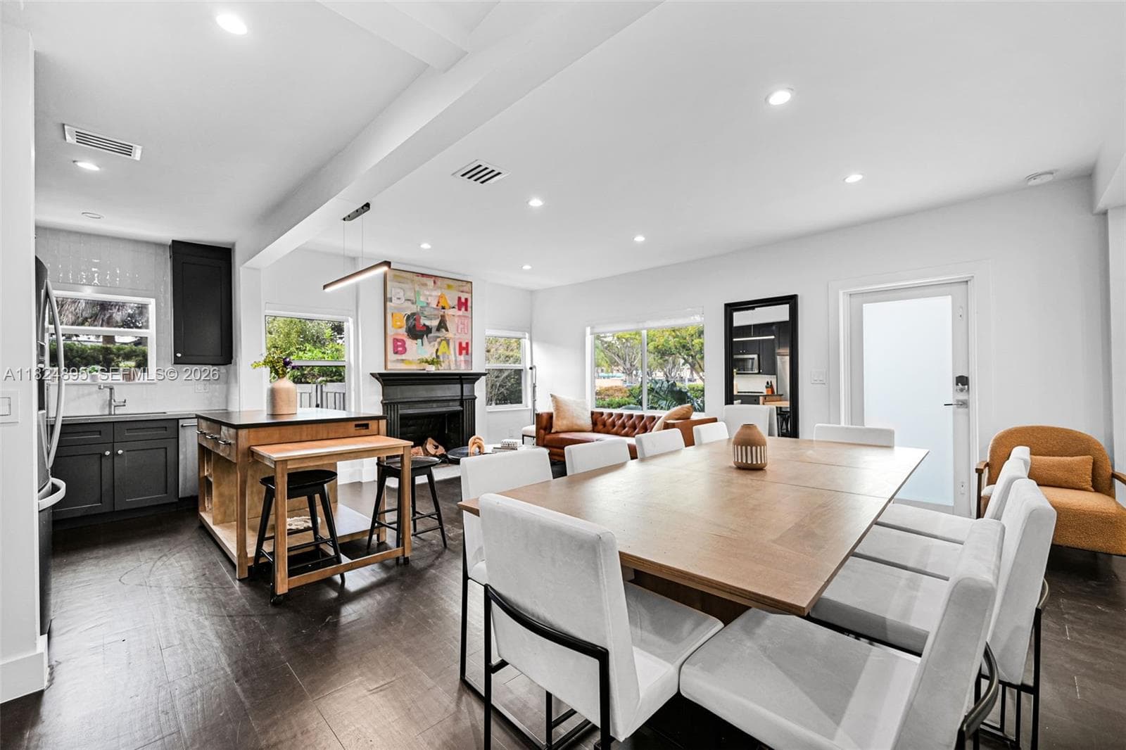 150 NE 50 # A, Miami FL 33137 — 49