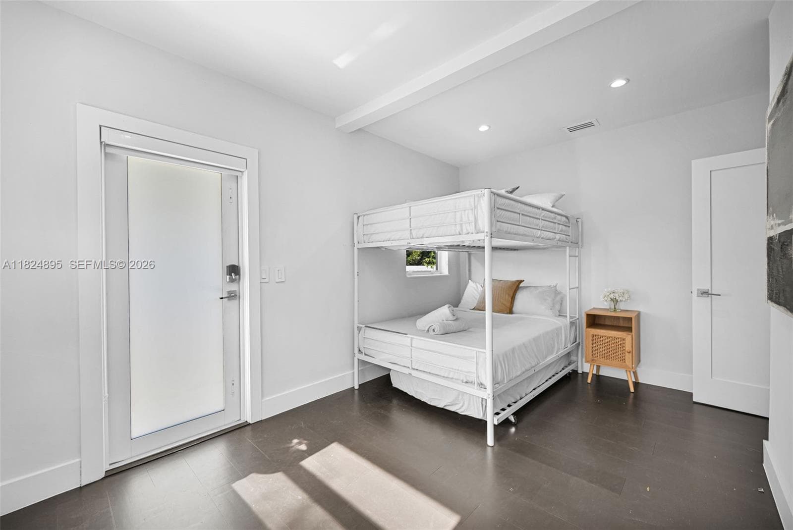 150 NE 50 # A, Miami FL 33137 — 35