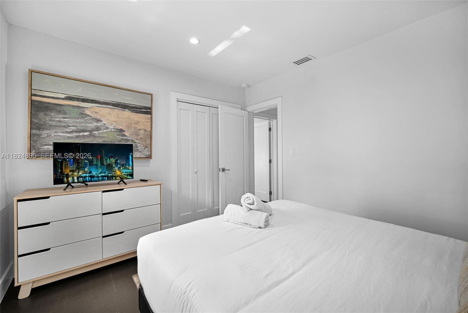 150 NE 50 # A, Miami FL 33137 — 31