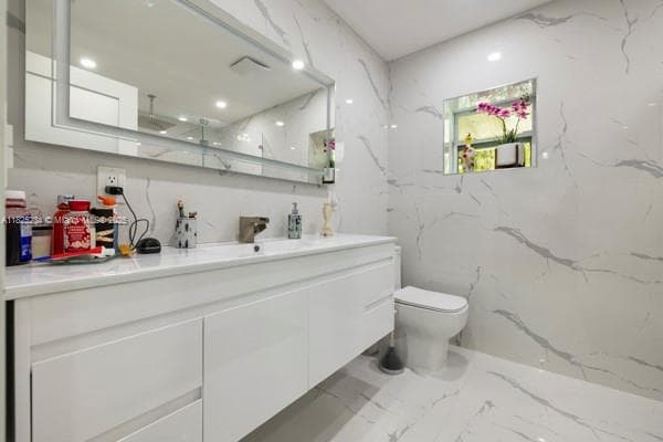 17975 SW 232nd St, Miami FL 33170 — 34