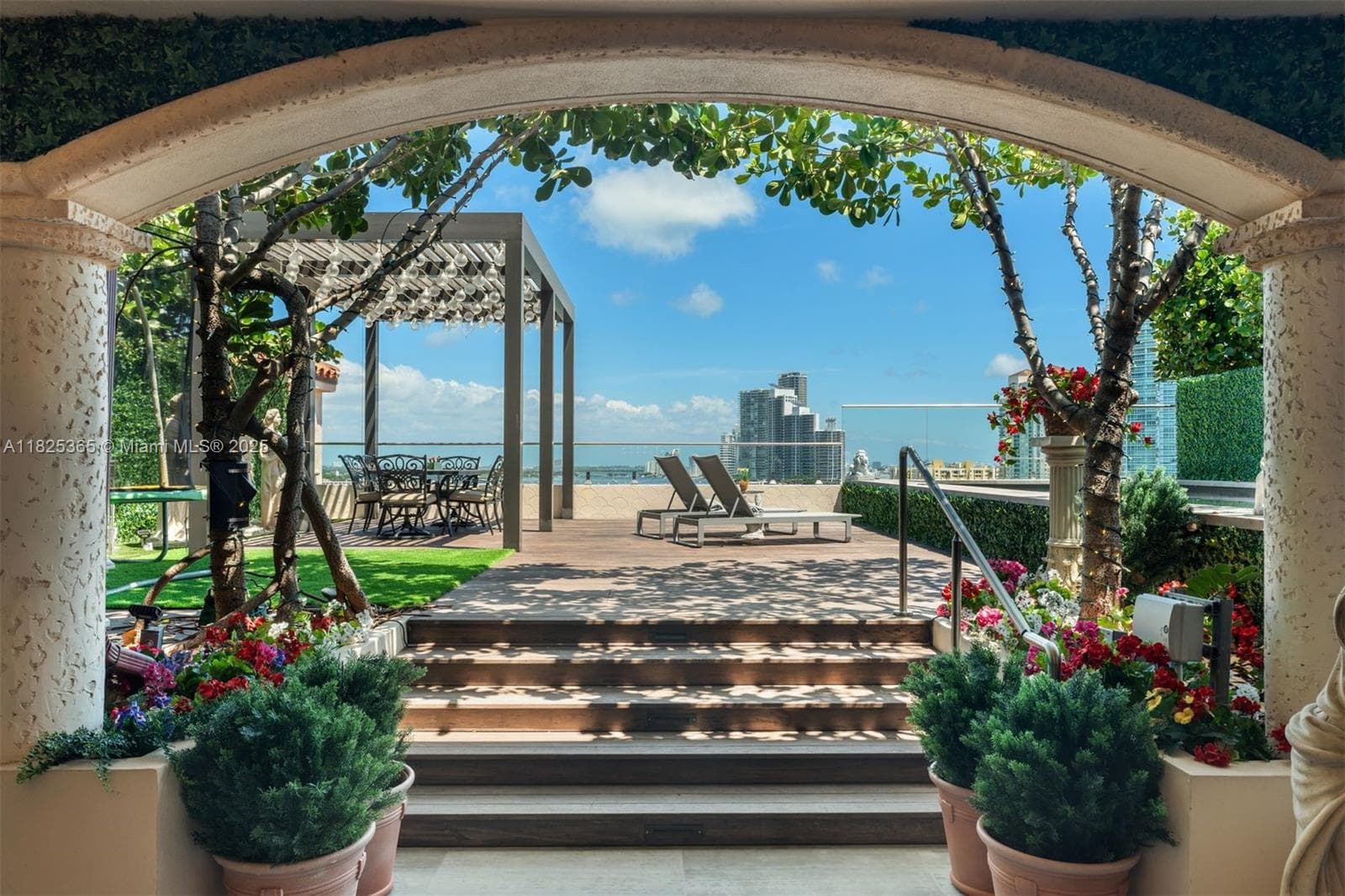 6893 Fisher Island Dr # 6893, Fisher Island FL 33109 — 30