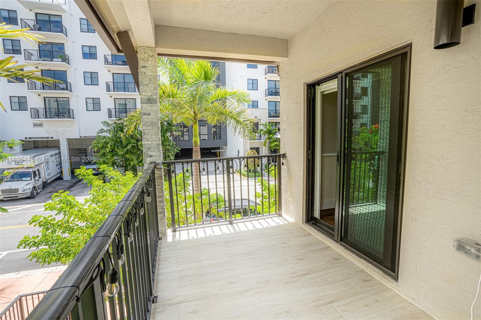 4269 NW 83rd Path, Doral FL 33166 — 36