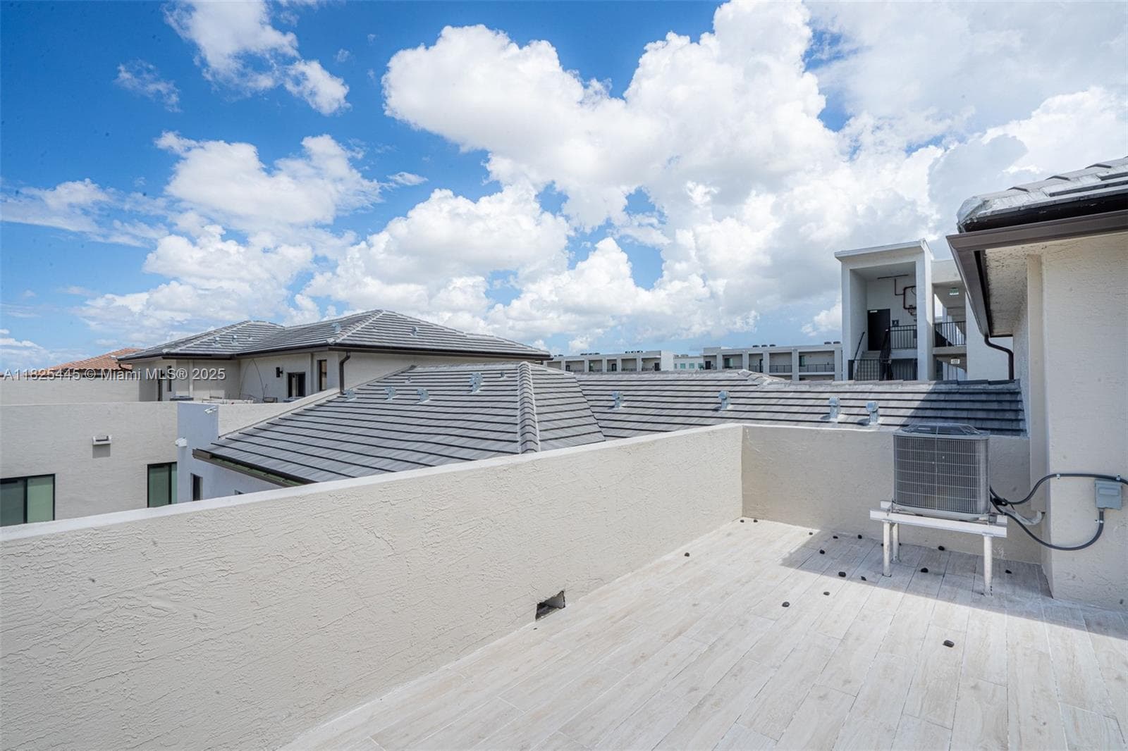4269 NW 83rd Path, Doral FL 33166 — 41