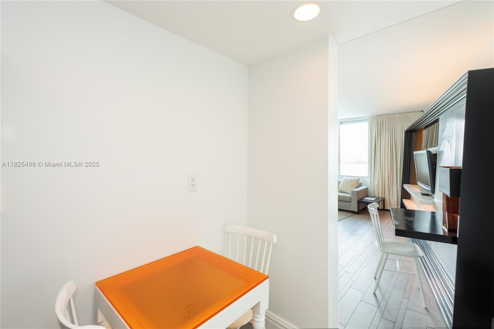 1100 West Ave # 506, Miami Beach FL 33139 — 16