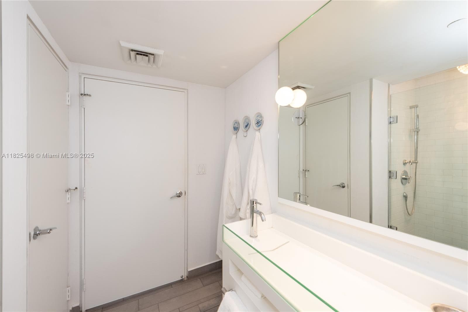 1100 West Ave # 506, Miami Beach FL 33139 — 14