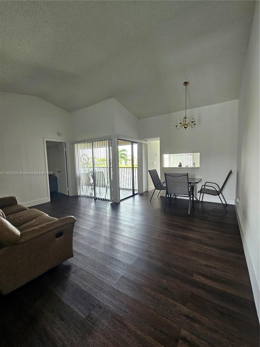 1002 Adams Ave # 1002E, Homestead FL 33034 — 2