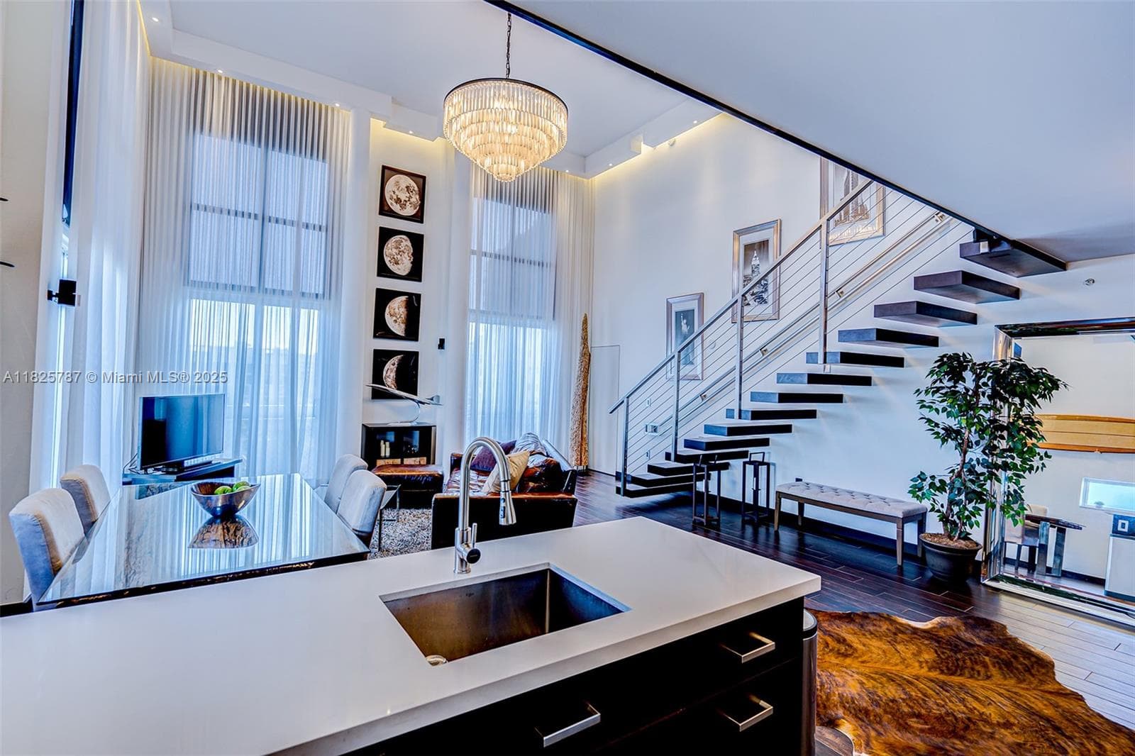 1701 Sunset Harbour Dr # L507, Miami Beach FL 33139 — 2