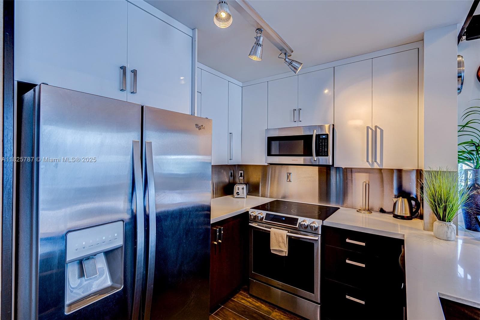 1701 Sunset Harbour Dr # L507, Miami Beach FL 33139 — 7
