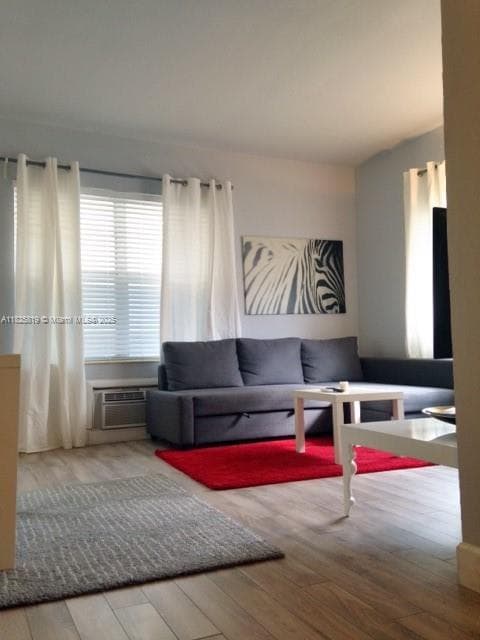 1325 Meridian Ave # 6, Miami Beach FL 33139 — 6