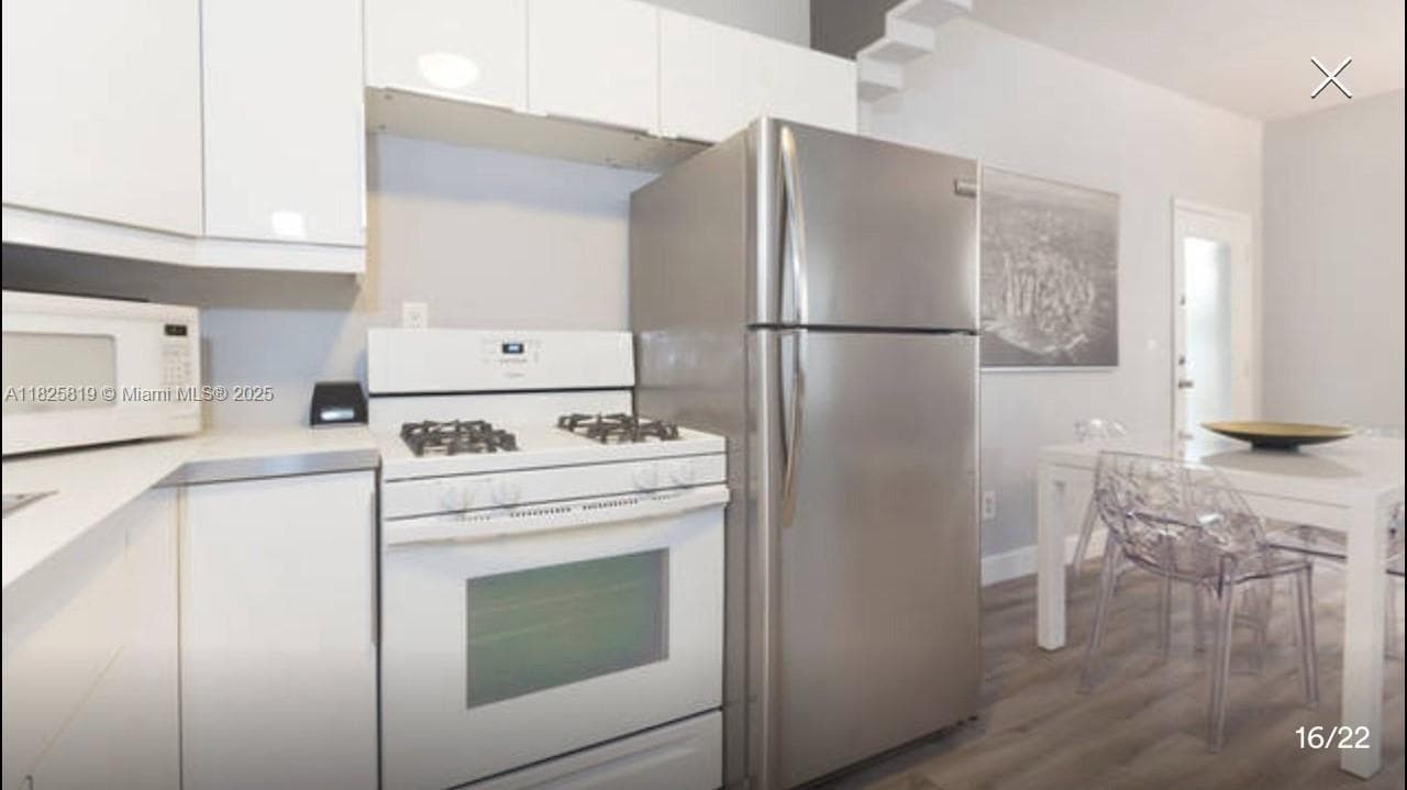 1325 Meridian Ave # 6, Miami Beach FL 33139 — 22