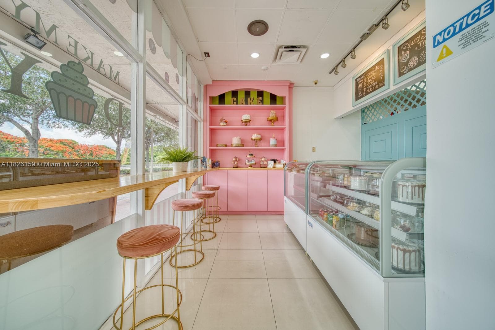 Bakery & Cafe For Sale On Bird Road, Kendall FL 33175 — 2