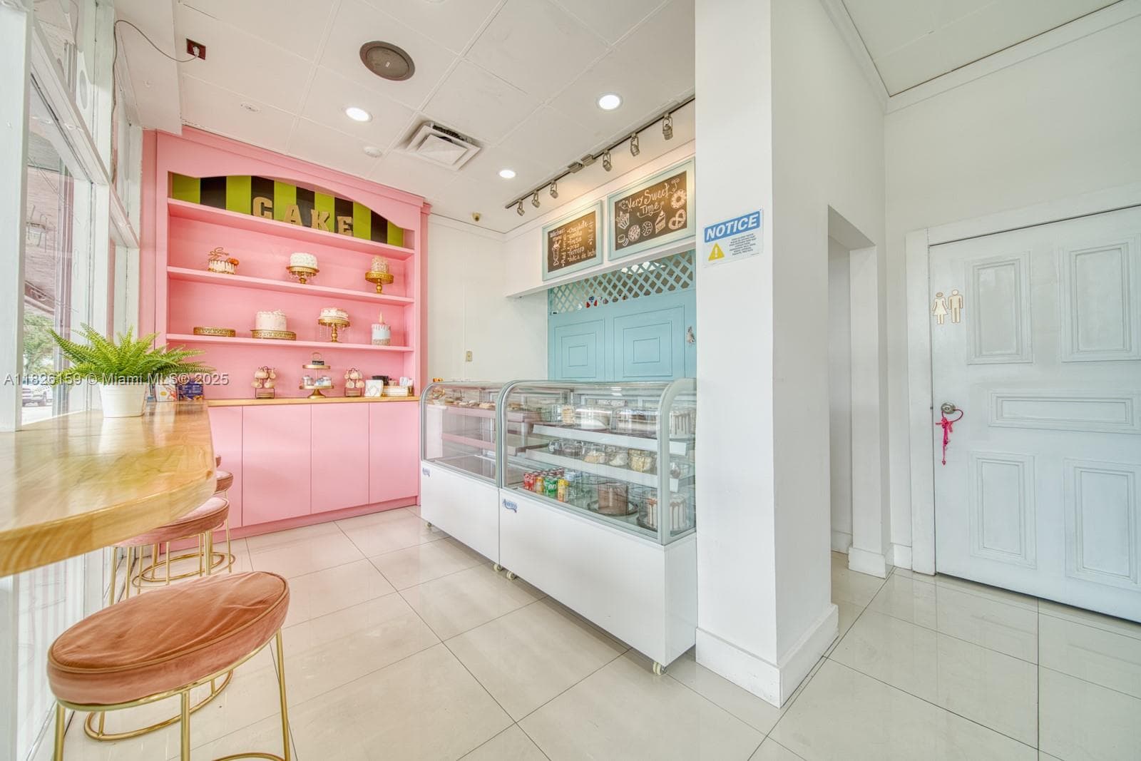 Bakery & Cafe For Sale On Bird Road, Kendall FL 33175 — 3