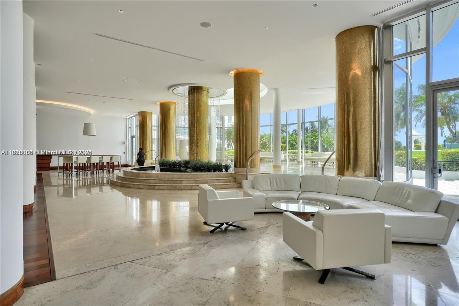 5151 Collins Ave # 535, Miami Beach FL 33140 — 28